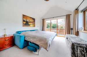 Photo 16- click for photo gallery